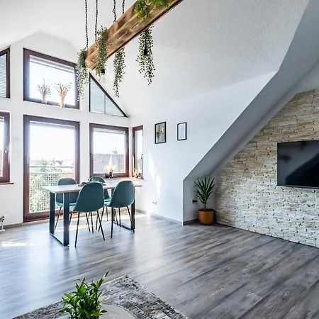 Nature Terminal Apartment - Unterwegs Zuhause Steinenbronn Exterior foto